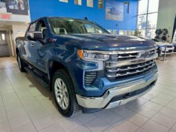 
										2024 Chevrolet Silverado 1500 LTZ full									