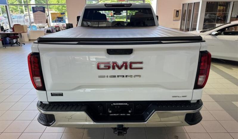 
								2024 GMC Sierra 1500 SLE full									