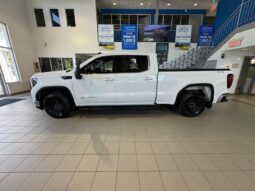 
										2024 GMC Sierra 1500 SLE full									