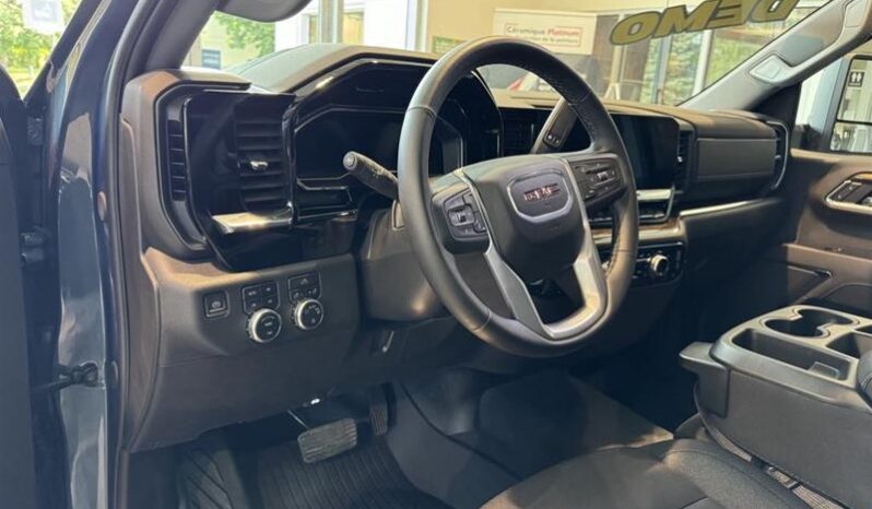 
								2024 GMC Sierra 1500 SLE full									