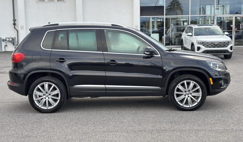 
								2015 Volkswagen Tiguan Highline 4 portes 4MOTION BA full									