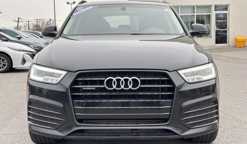 
								2017 Audi Q3 2.0T Technik quattro 4 portes full									