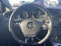 
										2018 Volkswagen Golf Trendline 5 portes avec boîte manuelle full									