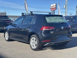 
										2018 Volkswagen Golf Trendline 5 portes avec boîte manuelle full									