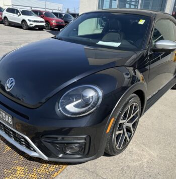 2019 Volkswagen Beetle - Occasion Décapotable - VIN: 3VWSD7AT5KM702794 - Volkswagen de l'Outaouais Gatineau