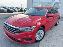 
										2019 Volkswagen Jetta Comfortline avec boîte automatique full									