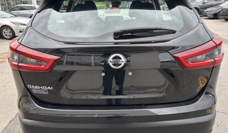 
								2020 Nissan Qashqai S TA CVT full									