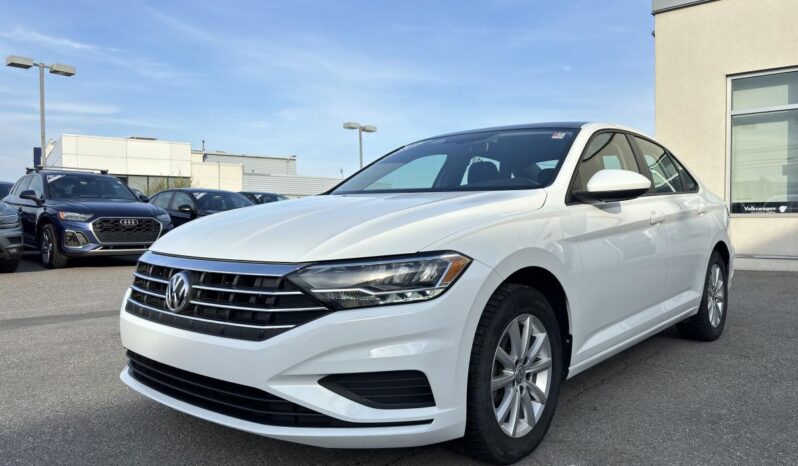 2020 Volkswagen Jetta - Occasion Berline - VIN: 3VWEB7BU2LM065228 - Volkswagen de l'Outaouais Gatineau