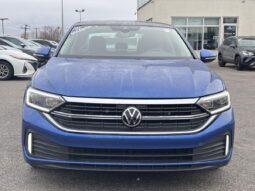 
										2022 Volkswagen Jetta Highline avec boîte automatique full									