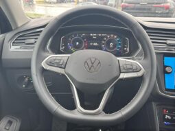 
										2024 Volkswagen Tiguan Comfortline 2.0t 8sp full									