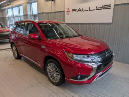 2020 Mitsubishi OUTLANDER PHEV SE AWD - Occasion VUS - VIN: JA4J24A55LZ606579 - Rallye Mitsubishi Gatineau