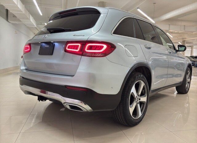 
								2021 Mercedes-Benz GLC300 4MATIC SUV full									