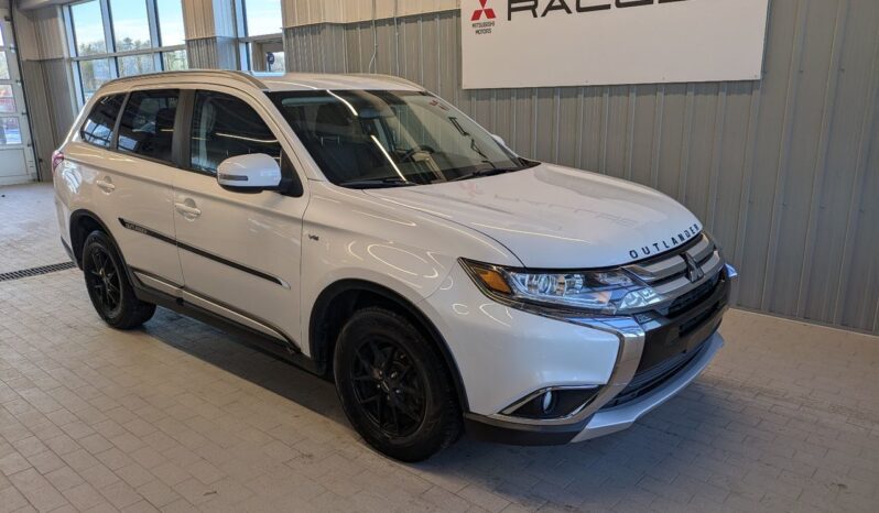 2018 Mitsubishi Outlander SE ANNIVERSARY EDITION AWD - Occasion VUS - VIN: JA4JZ3AX2JZ602820 - Rallye Mitsubishi Gatineau