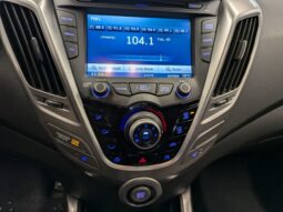 
										2016 Hyundai Veloster Tech PKG /SUNROOF full									