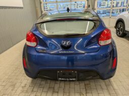 
										2016 Hyundai Veloster Tech PKG /SUNROOF full									