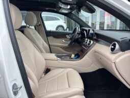 
										2021 Mercedes-Benz GLC300 4MATIC SUV full									