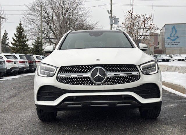 
								2021 Mercedes-Benz GLC300 4MATIC SUV full									