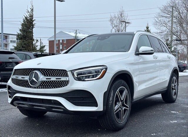 
								2021 Mercedes-Benz GLC300 4MATIC SUV full									