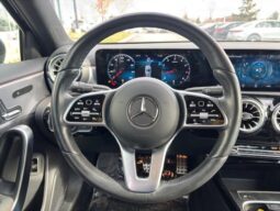 
										2022 Mercedes-Benz A220 4MATIC Sedan full									