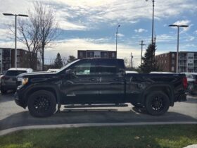 2021 GMC Sierra 1500 Double Cab 4×4 Elevation Standard Box