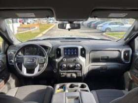 2021 GMC Sierra 1500 Double Cab 4×4 Elevation Standard Box