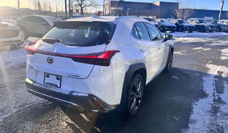 
								2020 Lexus UX 250h F-SPORT full									