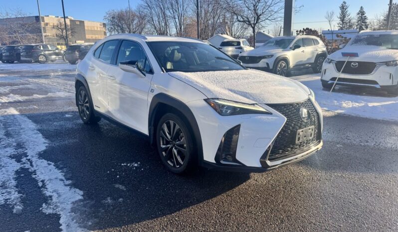 
								2020 Lexus UX 250h F-SPORT full									