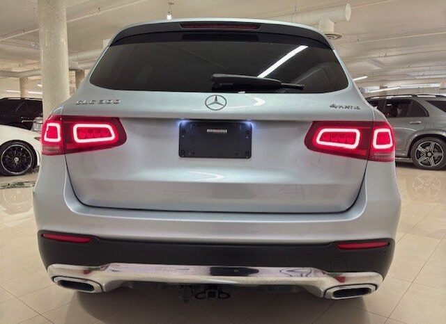 
								2019 Mercedes-Benz GLC300 4MATIC SUV full									