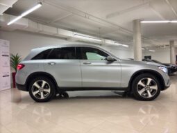 
										2019 Mercedes-Benz GLC300 4MATIC SUV full									