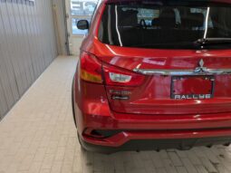 
										2018 Mitsubishi RVR ES FWD full									