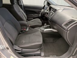 
										2014 Mitsubishi RVR SE AWD full									