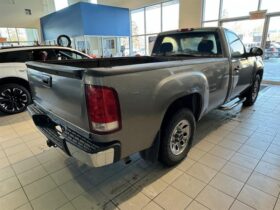 2009 GMC Sierra 1500 WT Reg Cab 2WD