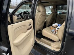 
										2013 Cadillac Escalade AWD full									