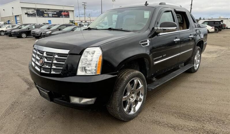 2013 Cadillac Escalade - Occasion VUS - VIN: 3GYT4MEFXDG352312 - Buckingham Chevrolet Buick GMC Gatineau