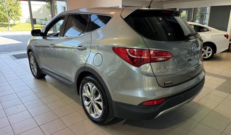 
								2013 Hyundai Santa Fe 2.0T AWD Limited full									