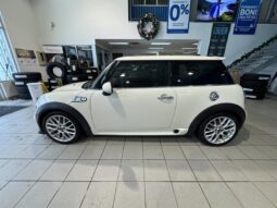 
										2013 Mini Cooper Hardtop full									