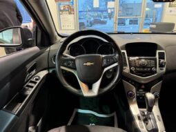 
										2014 Chevrolet Cruze 1LT full									