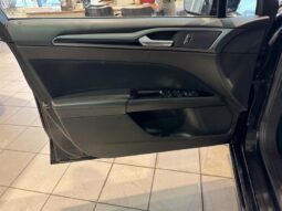 
										2016 Ford Fusion Hev Se full									