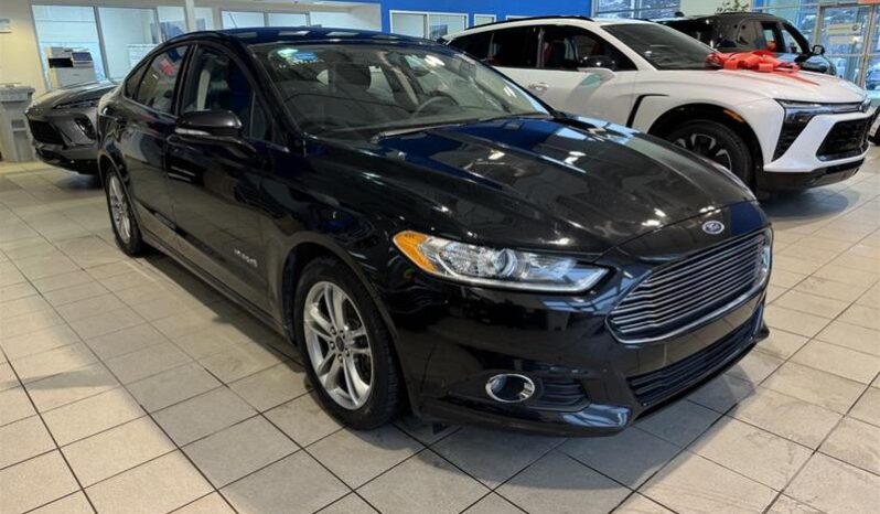 
								2016 Ford Fusion HEV SE full									