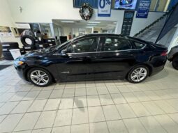 
										2016 Ford Fusion HEV SE full									