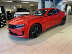 2019 Chevrolet Camaro - Occasion Décapotable - VIN: 1G1FB1RX0K0145576 - Buckingham Chevrolet Buick GMC Gatineau