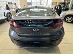 
										2019 Hyundai IONIQ hybrid Preferred full									