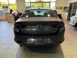 
										2019 Mazda Mazda3 GT at full									