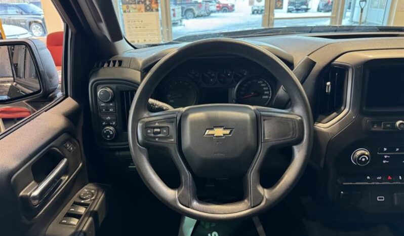 
								2020 Chevrolet Silverado 1500 Crew Cab 4×4 Custom / Short Box full									