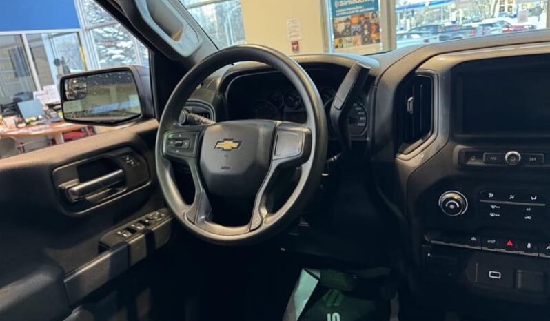 
								2020 Chevrolet Silverado 1500 Crew Cab 4×4 Custom / Short Box full									