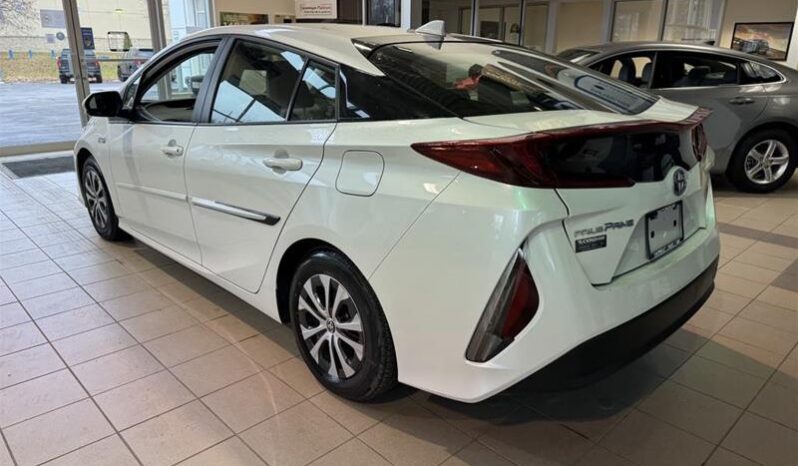 
								2021 Toyota Prius Prime Upgrade full									