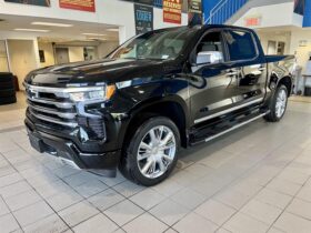 2023 Chevrolet Silverado 1500 Crew Cab 4×4 High Country / Short Box