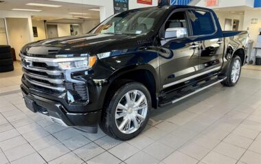 2023 Chevrolet Silverado 1500 Crew Cab 4×4 High Country / Short Box