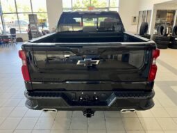 
										2023 Chevrolet Silverado 1500 Crew Cab 4×4 High Country / Short Box full									