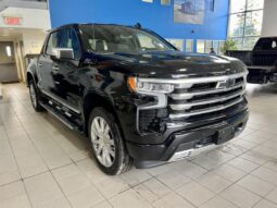 
										2023 Chevrolet Silverado 1500 Crew Cab 4×4 High Country / Short Box full									